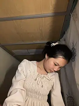 Snapshot of Be-MyMy chatting on February 16, 2025, 12:52 am Be-MyMy online show from February 16, 2025, 12:52 am