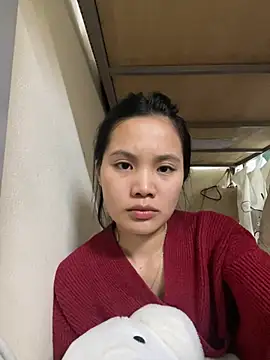 Snapshot of Be-MyMy chatting on February 6, 2025, 11:42 am Be-MyMy online show from February 6, 2025, 11:42 am