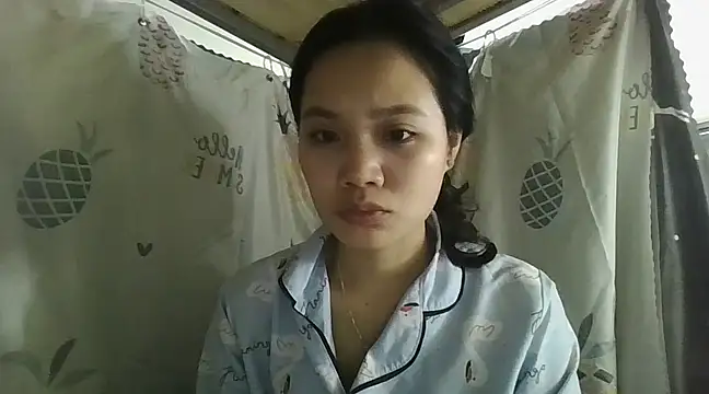 Snapshot of Be-MyMy chatting on March 18, 2025, 3:01 pm Be-MyMy online show from March 18, 2025, 3:01 pm