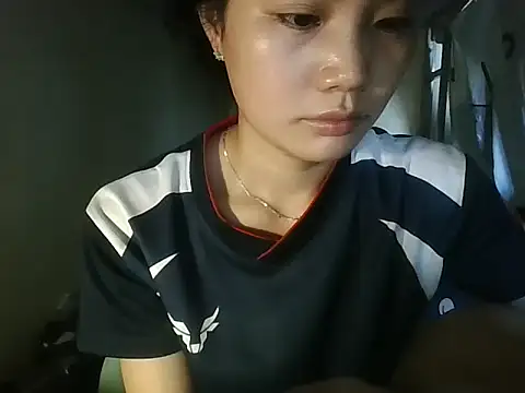 Snapshot of Be-MyMy chatting on May 25, 2026, 12:43 am Be-MyMy online show from May 25, 2026, 12:43 am