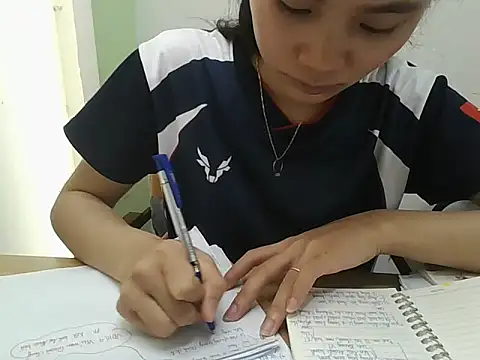 Be-MyMy online show from April 11, 2026, 4:42 am