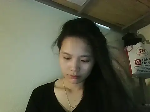 Snapshot of Be-MyMy chatting on October 9, 2025, 2:06 pm Be-MyMy online show from October 9, 2025, 2:06 pm