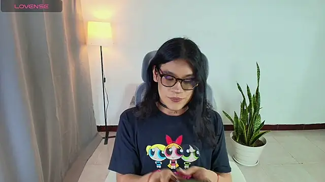 Snapshot of vitta_alfayed chatting on October 17, 2025, 1:53 am vitta alfayed online show from October 17, 2025, 1:53 am