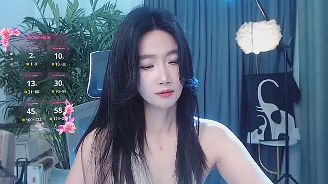FeiFei-babe online show from May 1, 2026, 2:05 am