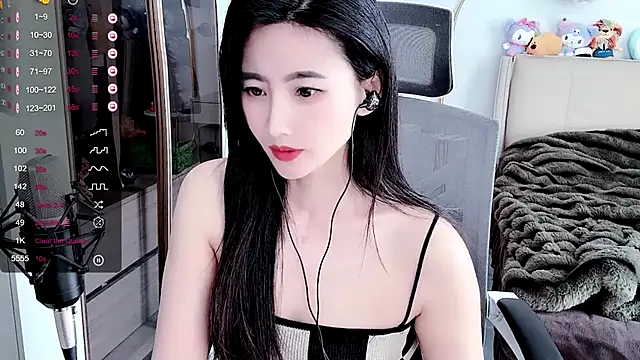 FeiFei-babe online show from February 26, 2025, 7:45 am