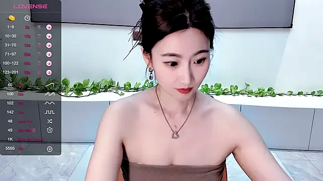 FeiFei-babe online show from February 26, 2025, 5:53 pm