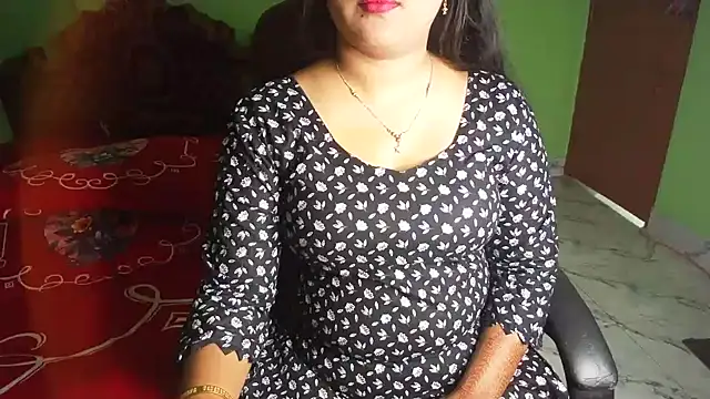 BengaliQueenStar online show from March 23, 2026, 5:02 pm