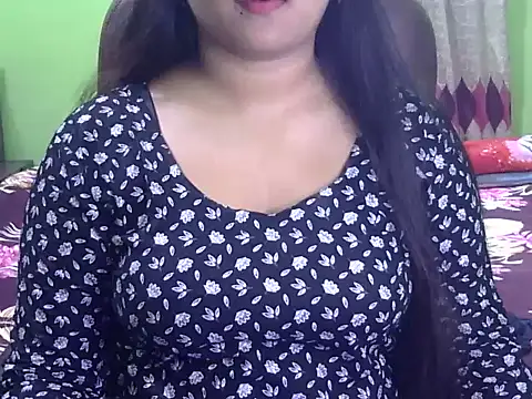 Snapshot of BengaliQueenStar chatting on November 9, 2025, 4:44 pm BengaliQueenStar online show from November 9, 2025, 4:44 pm