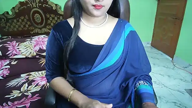 BengaliQueenStar online show from May 6, 2026, 4:11 pm
