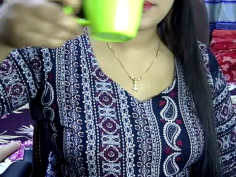 BengaliQueenStar online show from February 27, 2025, 7:37 pm
