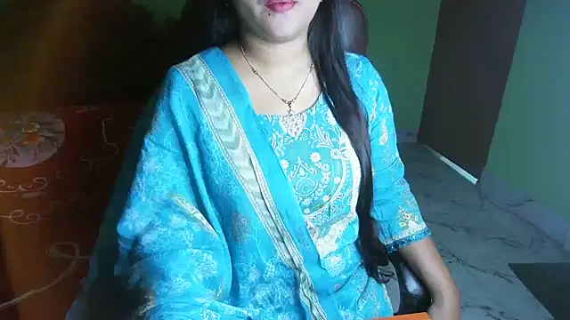 BengaliQueenStar online show from March 30, 2026, 6:53 pm