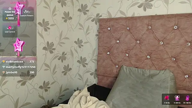 Snapshot of Susy_thomson chatting on March 11, 2025, 5:02 am Susy thomson online show from March 11, 2025, 5:02 am