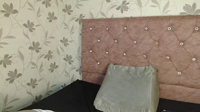 Snapshot of Susy_thomson chatting on March 11, 2025, 1:59 am Susy thomson online show from March 11, 2025, 1:59 am