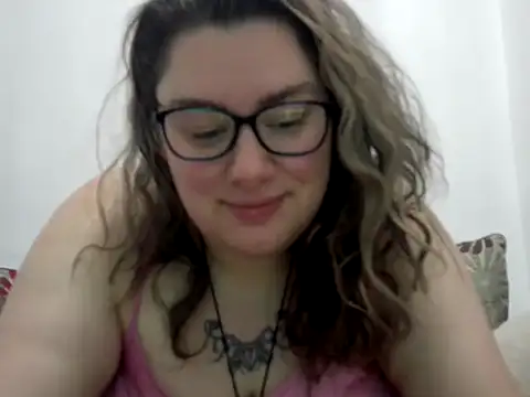 Bustycurves online show from January 9, 2026, 11:17 am