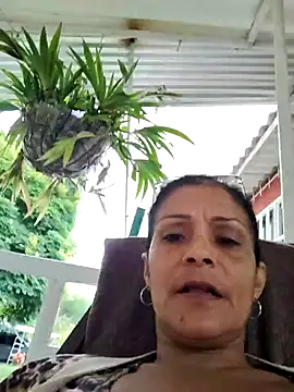 Snapshot of brigitht chatting on May 17, 2026, 10:43 pm brigitht online show from May 17, 2026, 10:43 pm