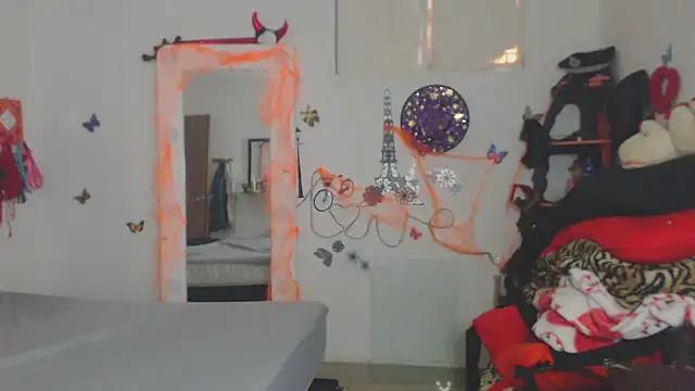 brigitht online show from October 12, 2025, 2:51 pm