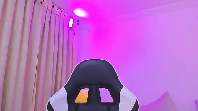 shanel taylor online show from March 8, 2026, 2:04 am