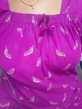 Snapshot of Janavi-janu chatting on November 15, 2025, 5:50 pm Janavi-janu online show from November 15, 2025, 5:50 pm