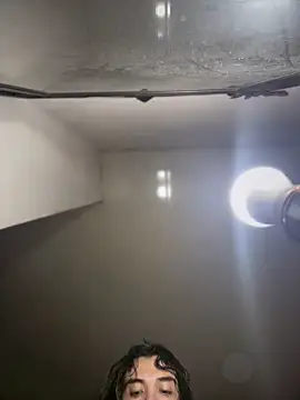 Snapshot of saracaball_ chatting on November 16, 2025, 4:06 am saracaball online show from November 16, 2025, 4:06 am