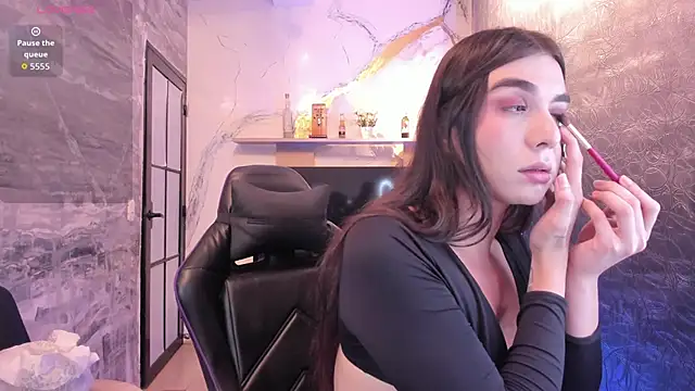 Snapshot of saracaball_ chatting on October 26, 2025, 4:02 am saracaball online show from October 26, 2025, 4:02 am