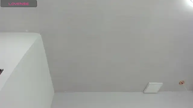 Snapshot of Cherllynn chatting on November 8, 2025, 4:32 pm Cherllynn online show from November 8, 2025, 4:32 pm