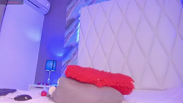 Snapshot of BrianaRichardson1414 chatting on February 2, 2025, 4:43 pm BrianaRichardson1414 online show from February 2, 2025, 4:43 pm