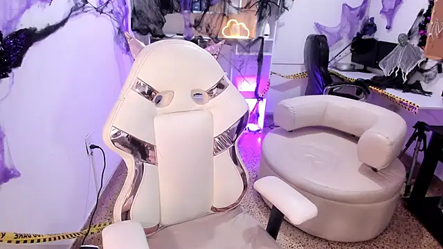 Snapshot of katya_nt chatting on October 29, 2025, 1:32 pm katya nt online show from October 29, 2025, 1:32 pm