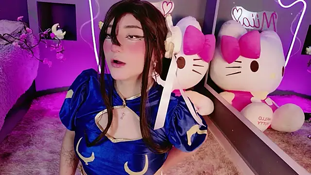 miia  baker online show from April 30, 2026, 2:13 pm