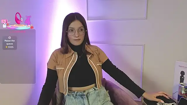 Snapshot of Elecktra_sweet chatting on December 5, 2025, 7:55 pm Elecktra sweet online show from December 5, 2025, 7:55 pm