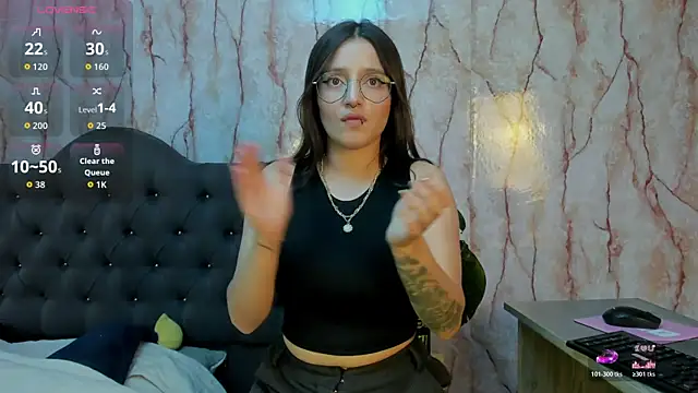 Snapshot of Elecktra_sweet chatting on November 7, 2025, 8:13 pm Elecktra sweet online show from November 7, 2025, 8:13 pm