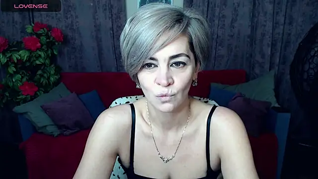 Snapshot of Blonde_lola444 chatting on January 14, 2025, 6:28 pm Blonde lola444 online show from January 14, 2025, 6:28 pm