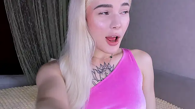 Sweeet Barbie online show from April 26, 2026, 4:26 pm