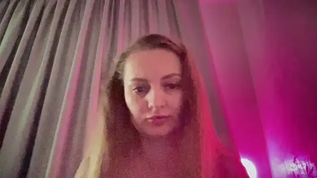 Snapshot of Viola_sweet chatting on October 29, 2025, 8:46 am Viola sweet online show from October 29, 2025, 8:46 am