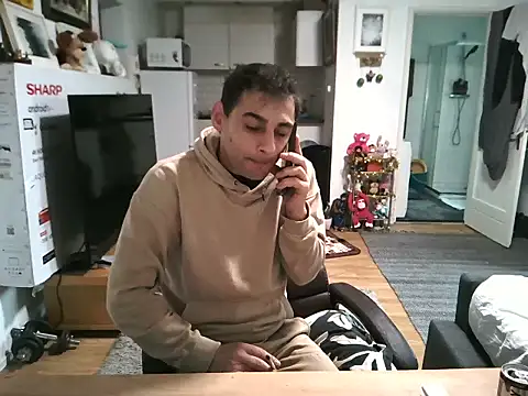 mihaimichael online show from October 27, 2025, 12:17 pm