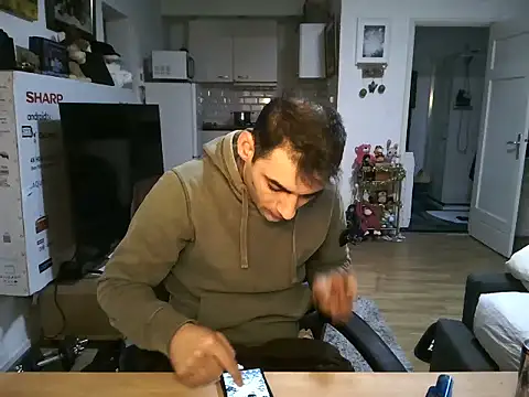 mihaimichael online show from November 23, 2025, 2:49 pm