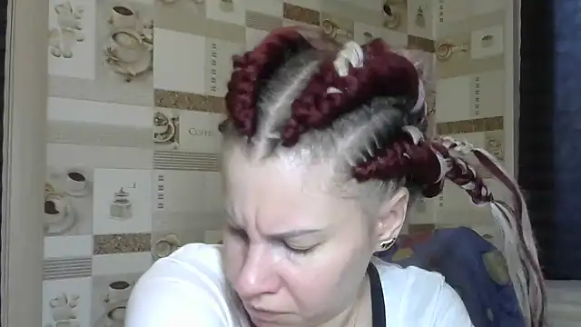 TherestlessKitty online show from October 18, 2025, 6:04 am