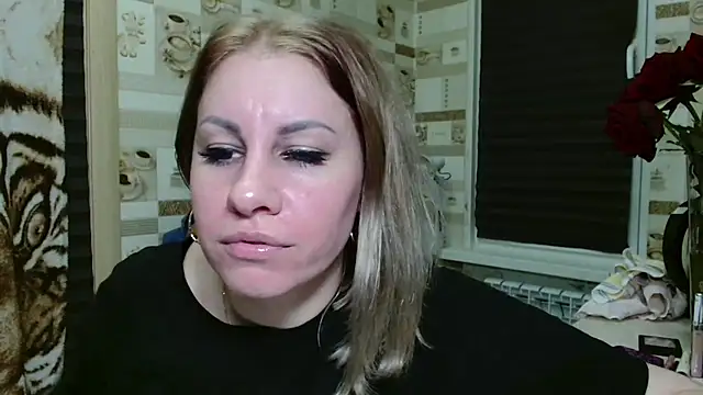 TherestlessKitty online show from June 13, 2026, 10:19 pm