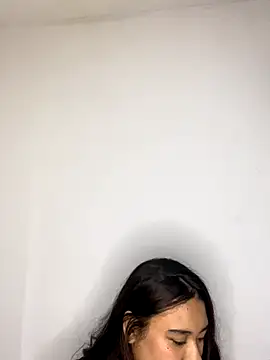 SofiaGarcia7 online show from September 17, 2025, 1:13 pm