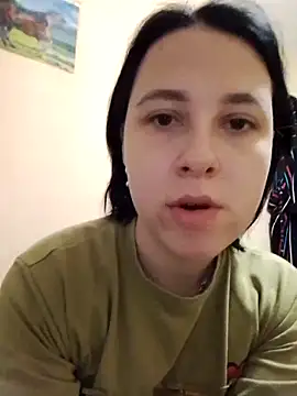 Gussie Bridie online show from October 13, 2025, 4:14 am