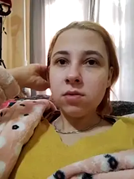 Snapshot of Gussie_Bridie chatting on January 6, 2026, 6:39 am Gussie Bridie online show from January 6, 2026, 6:39 am