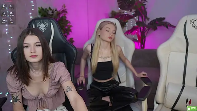 Britney054 online show from January 16, 2025, 8:00 am