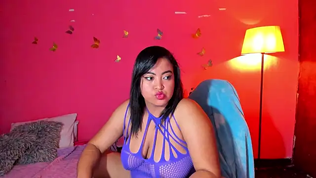 Snapshot of ivy_roosx chatting on March 14, 2026, 11:33 pm ivy roosx online show from March 14, 2026, 11:33 pm