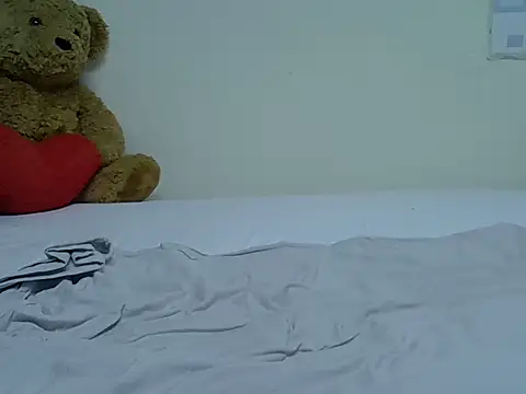 Snapshot of jeyberrie chatting on November 15, 2025, 12:47 am jeyberrie online show from November 15, 2025, 12:47 am