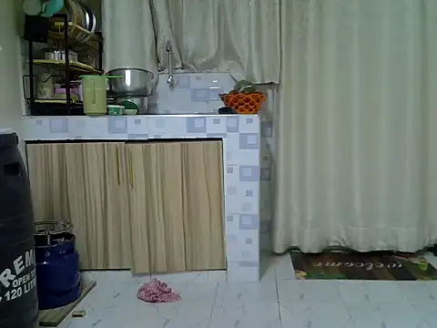 Snapshot of jeyberrie chatting on December 5, 2025, 10:25 am jeyberrie online show from December 5, 2025, 10:25 am