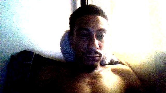 Snapshot of Jose_Smoke chatting on October 27, 2025, 5:36 pm Jose Smoke online show from October 27, 2025, 5:36 pm