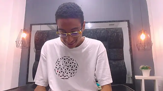 Jose Smoke online show from March 4, 2025, 3:44 am
