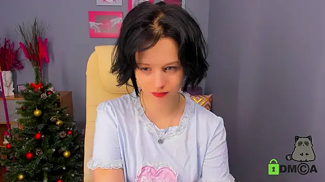 Alina Mills online show from December 25, 2024, 11:33 am