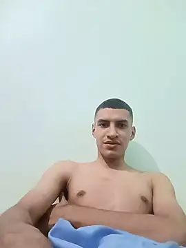 Rogersmit2 online show from July 17, 2026, 6:16 pm