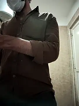 hairy gun online show from March 3, 2025, 1:01 pm