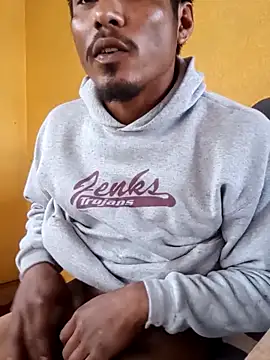 Snapshot of Aqua2312 chatting on February 23, 2026, 5:24 pm Aqua2312 online show from February 23, 2026, 5:24 pm